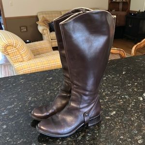 Via Spiga brown leather boots size 8.5